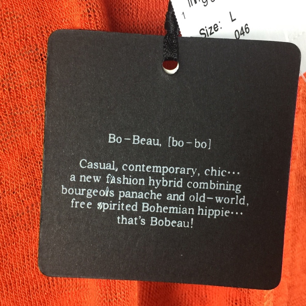 (SOLD) NWT Bobeau Cold Shoulder Top Women’s Blouse - Picture 6 of 8
